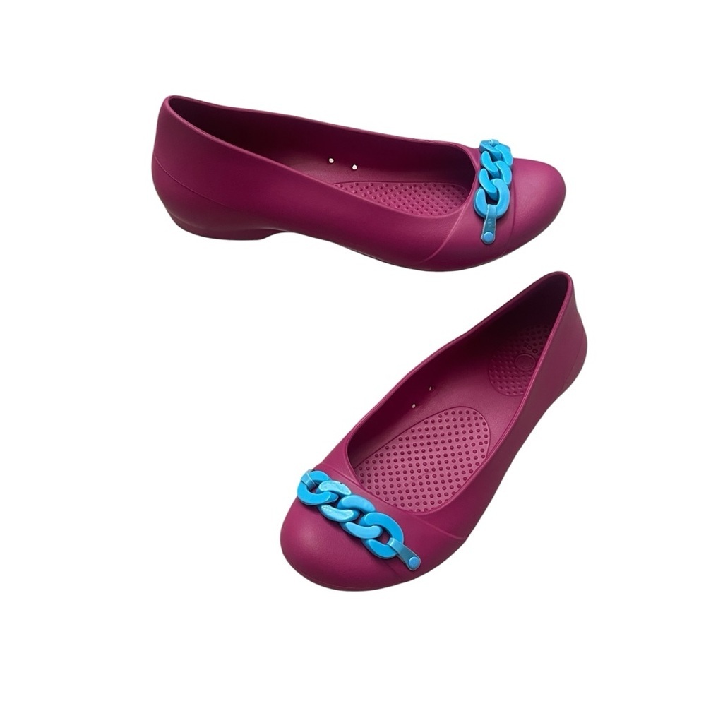 CROCS Gianna Pink Berry Ballet Slip On Flats Blue Link Chain Size 6